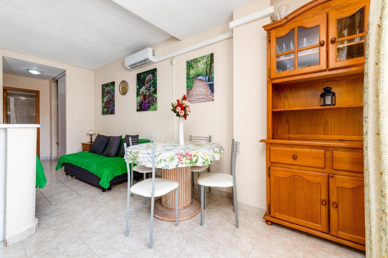 Apartment Studio Relax Torrevieja Exterior photo